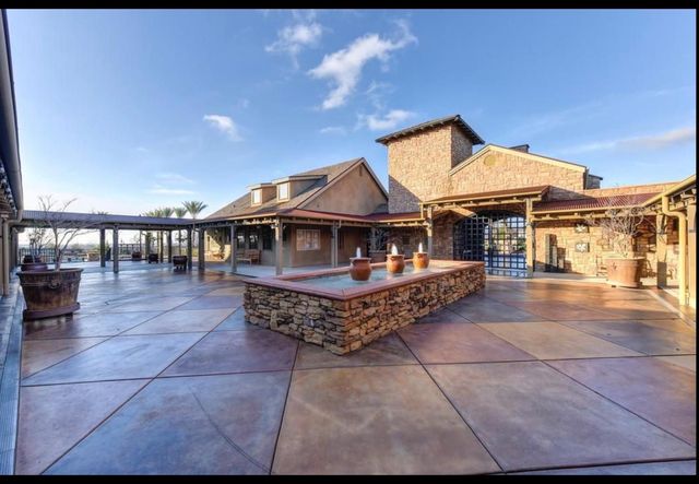 2940 Laredo Dr, Rocklin, CA 95765