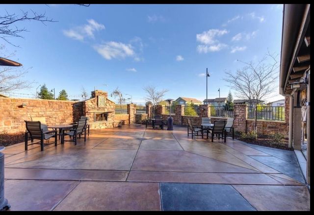 2940 Laredo Dr, Rocklin, CA 95765