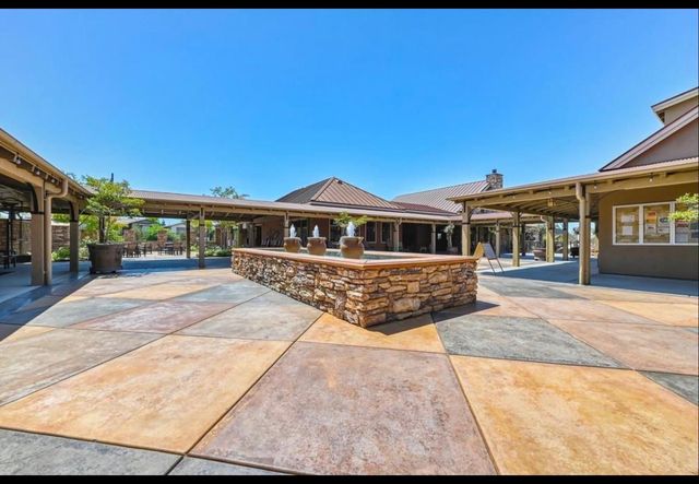 2940 Laredo Dr, Rocklin, CA 95765