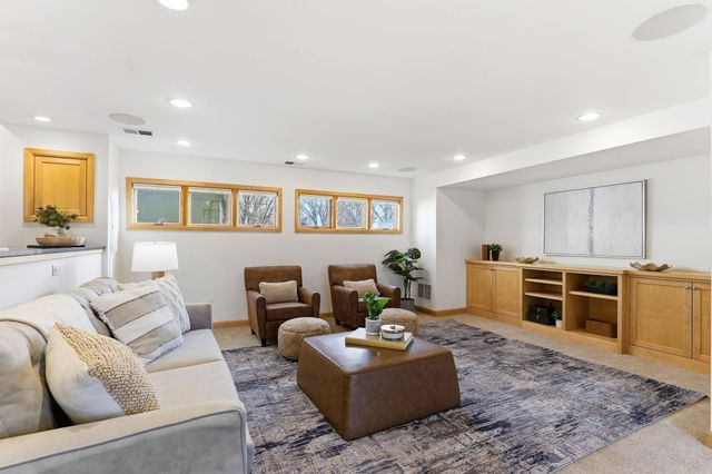 5300 Logan Avenue S, Minneapolis, MN 55419