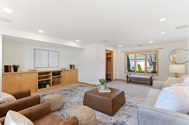 5300 Logan Avenue S, Minneapolis, MN 55419