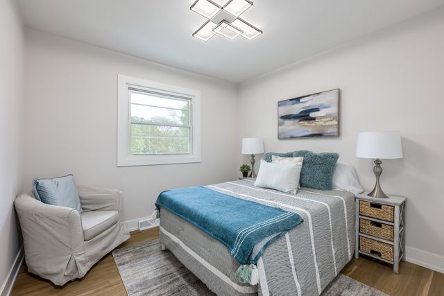 9132 Lincolnwood Drive, Evanston, IL 60203