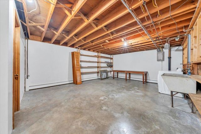 830 Dexter RD, Roanoke, VA 24019