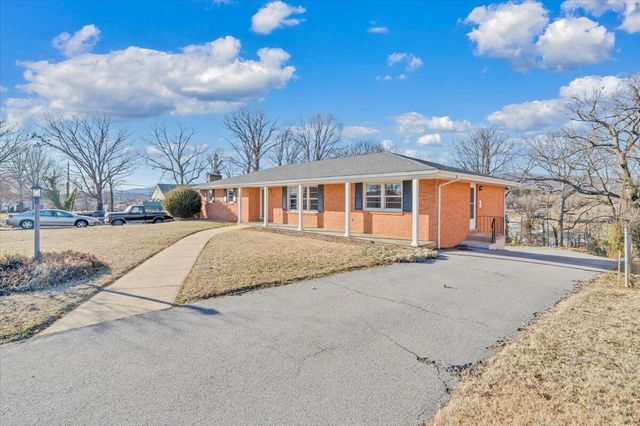 830 Dexter RD, Roanoke, VA 24019