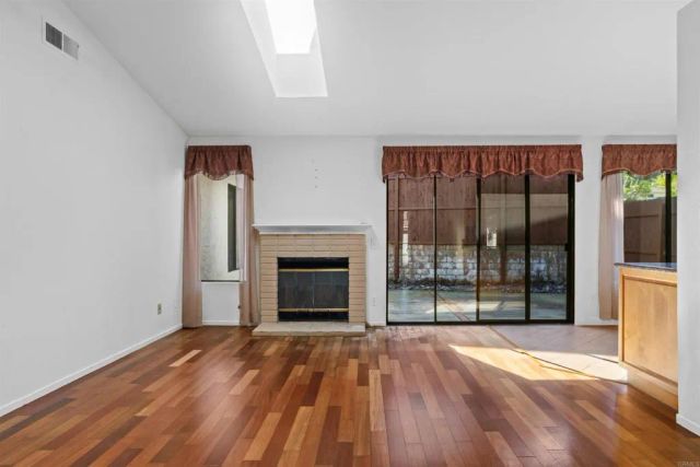 1387 Longfellow Road, Vista, CA 92083