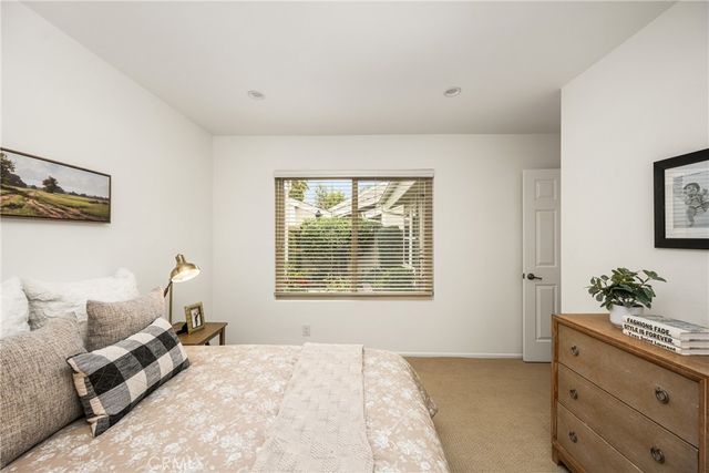 9 Driftwood 22, Irvine, CA 92604