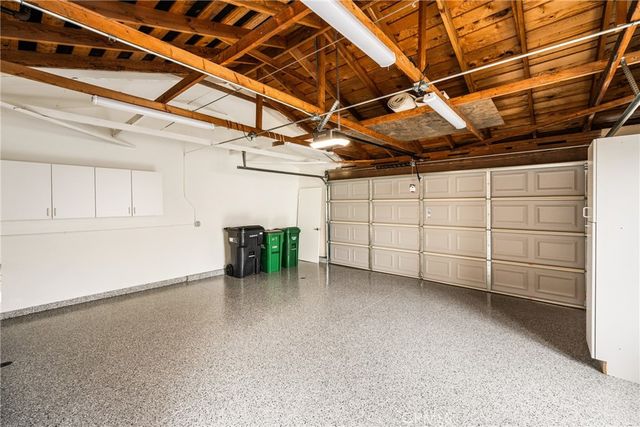 9 Driftwood 22, Irvine, CA 92604