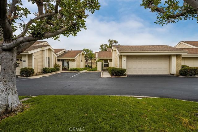 9 Driftwood 22, Irvine, CA 92604