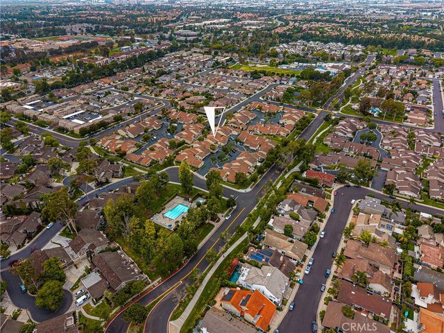 9 Driftwood 22, Irvine, CA 92604