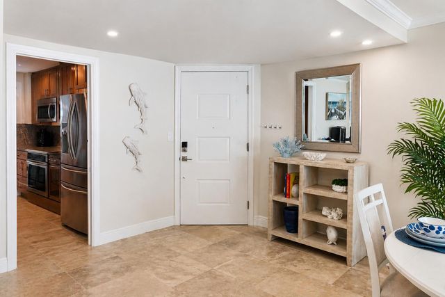 301 Lake Shore Drive, Lake Park, FL 33403