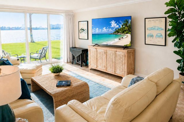 301 Lake Shore Drive, Lake Park, FL 33403