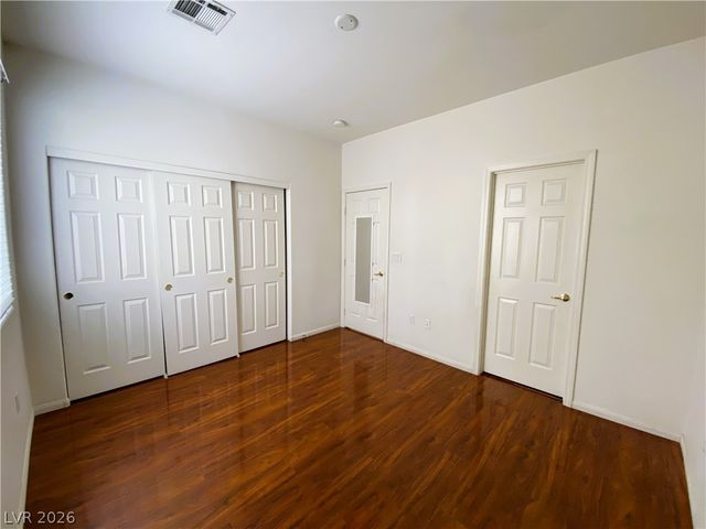 172 Flying Hills Avenue, Las Vegas, NV 89148