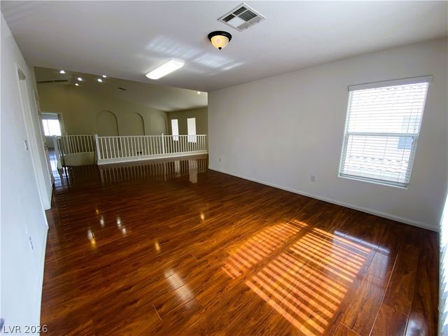 172 Flying Hills Avenue, Las Vegas, NV 89148