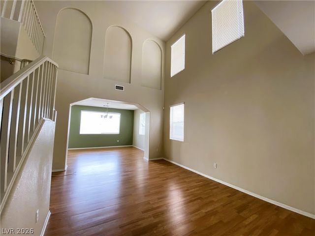 172 Flying Hills Avenue, Las Vegas, NV 89148