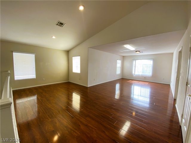172 Flying Hills Avenue, Las Vegas, NV 89148