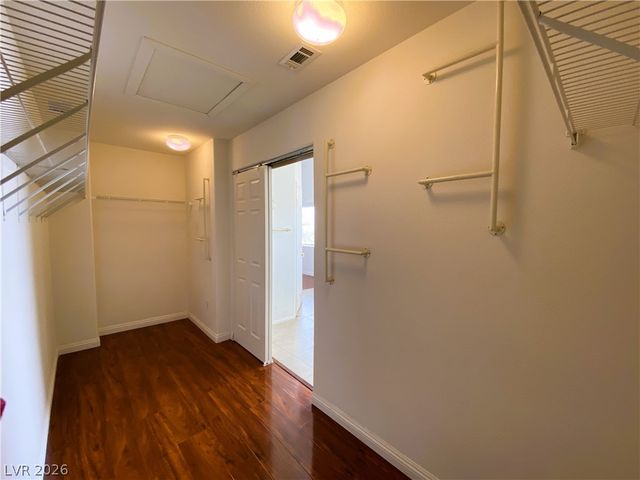 172 Flying Hills Avenue, Las Vegas, NV 89148