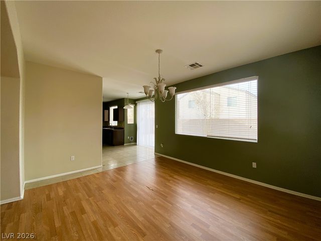 172 Flying Hills Avenue, Las Vegas, NV 89148