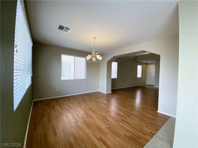 172 Flying Hills Avenue, Las Vegas, NV 89148