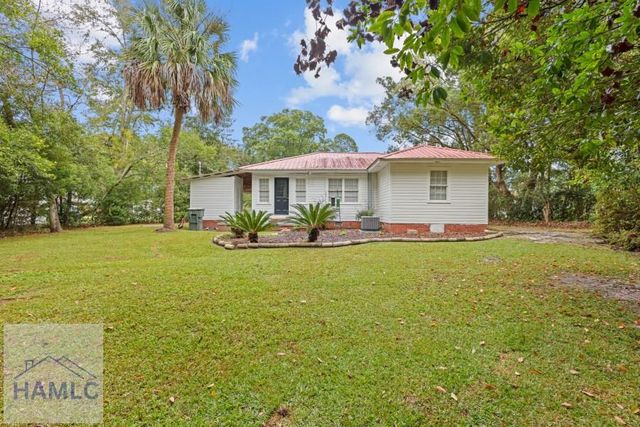 560 Macon Street, Jesup, GA 31545