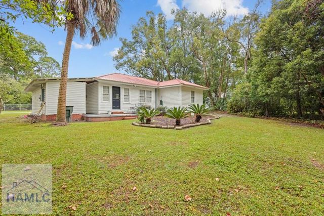 560 Macon Street, Jesup, GA 31545