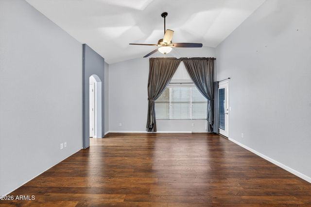 8010 E ONZA Avenue, Mesa, AZ 85212