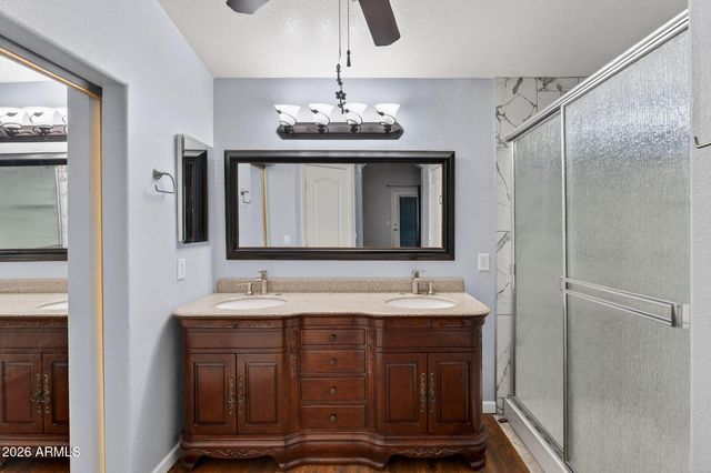 8010 E ONZA Avenue, Mesa, AZ 85212