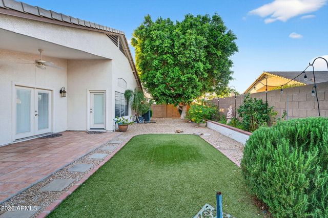 8010 E ONZA Avenue, Mesa, AZ 85212