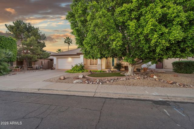 8010 E ONZA Avenue, Mesa, AZ 85212