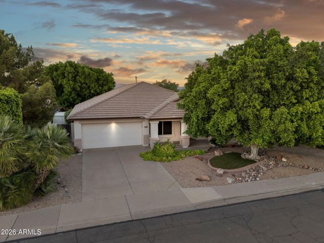 8010 E ONZA Avenue, Mesa, AZ 85212