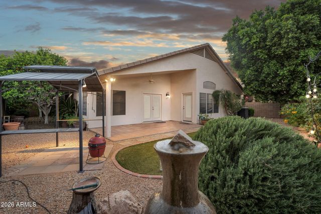 8010 E ONZA Avenue, Mesa, AZ 85212