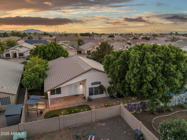 8010 E ONZA Avenue, Mesa, AZ 85212