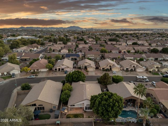 8010 E ONZA Avenue, Mesa, AZ 85212