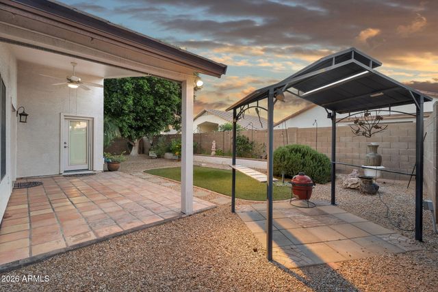 8010 E ONZA Avenue, Mesa, AZ 85212