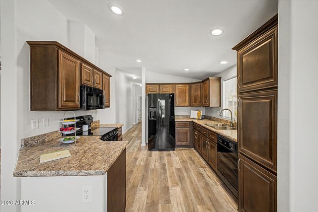 1632 E Charleston Avenue 33, Phoenix, AZ 85022
