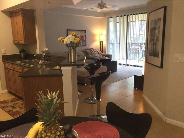 12975 Positano CIR 202, Naples, FL 34105