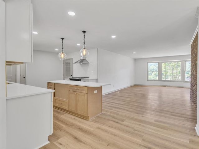 100 N Tibbs Road, Dalton, GA 30720