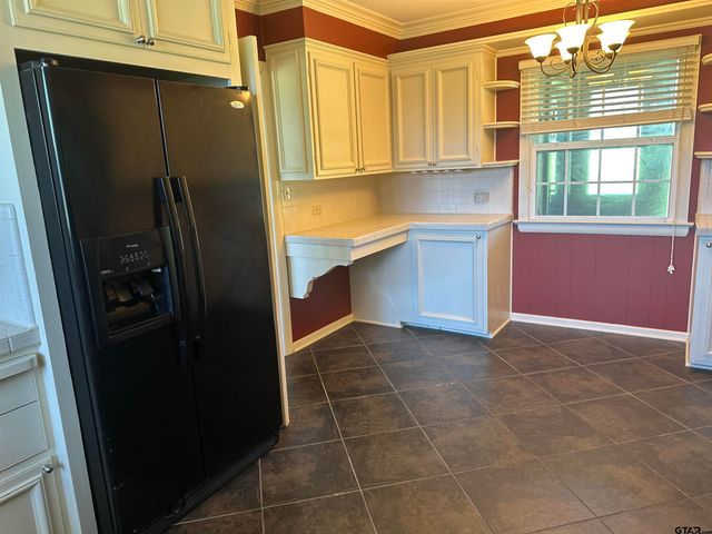 1248 Canada St, Jacksonville, TX 75766