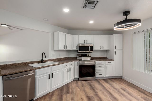 6959 W CHERYL Drive, Peoria, AZ 85345