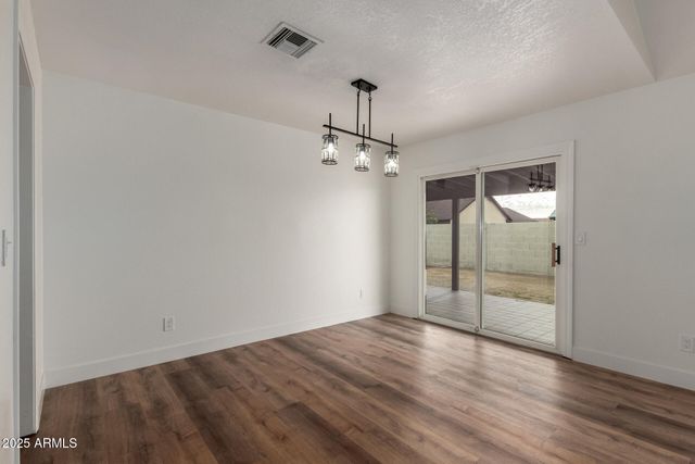 6959 W CHERYL Drive, Peoria, AZ 85345