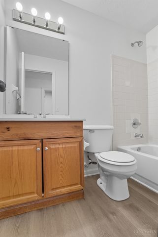 4747 Circle Drive, Fairfield, OH 45014