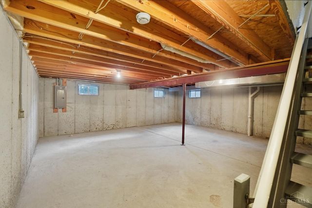 4747 Circle Drive, Fairfield, OH 45014