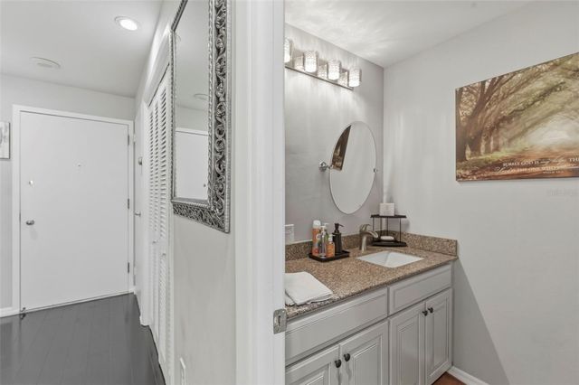 1 BEACH DRIVE SE 1109, St Petersburg, FL 33701