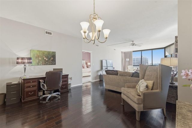 1 BEACH DRIVE SE 1109, St Petersburg, FL 33701