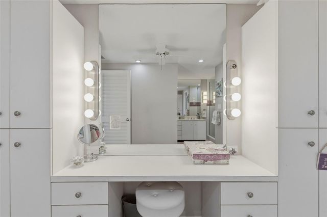 1 BEACH DRIVE SE 1109, St Petersburg, FL 33701