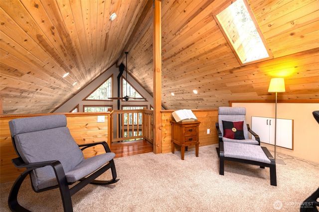 1354 Chinook Way, Center Island, WA 98221