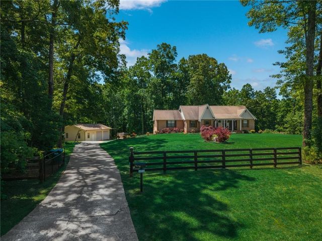 400 Cable Road, Waleska, GA 30183