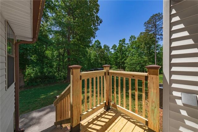 400 Cable Road, Waleska, GA 30183