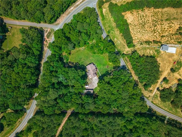 400 Cable Road, Waleska, GA 30183