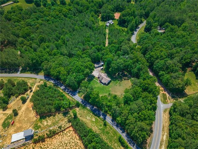 400 Cable Road, Waleska, GA 30183
