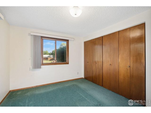 3244 Hawthorn Dr, Loveland, CO 80538